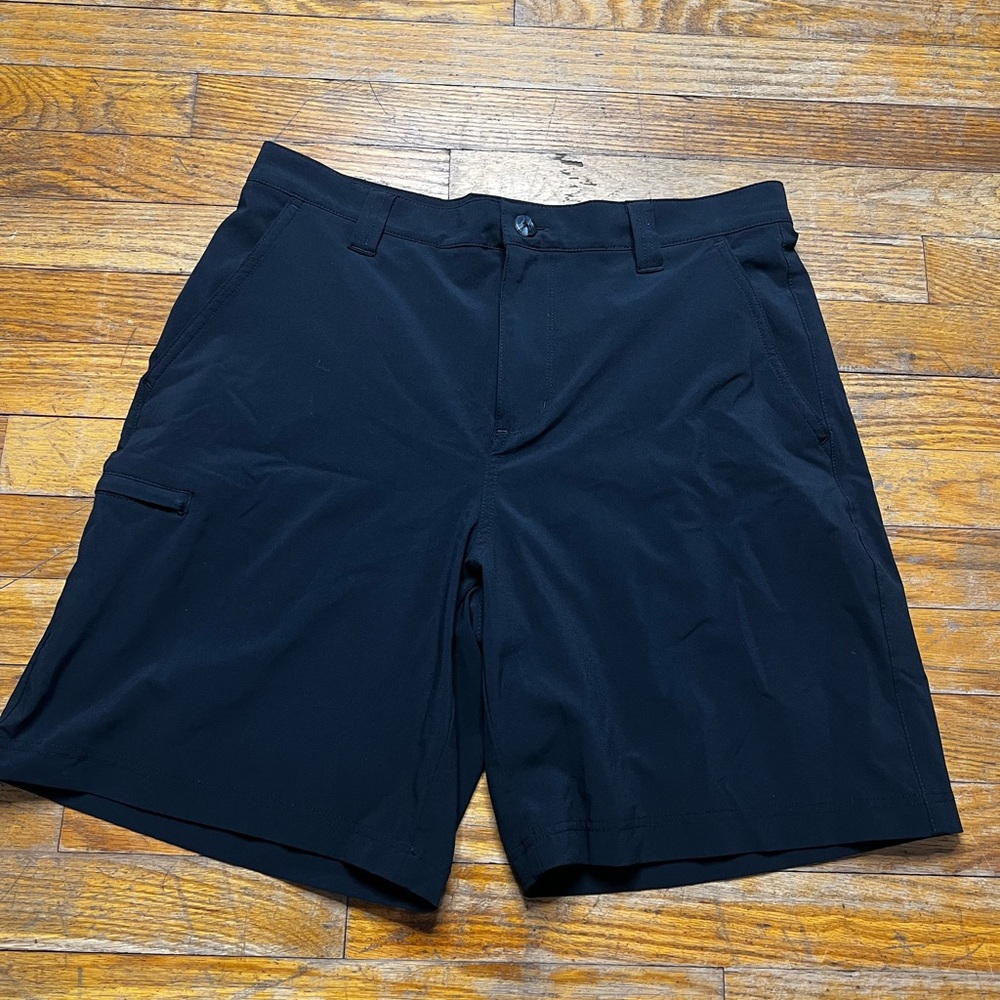 Columbia Men's Navy Cargo Shorts